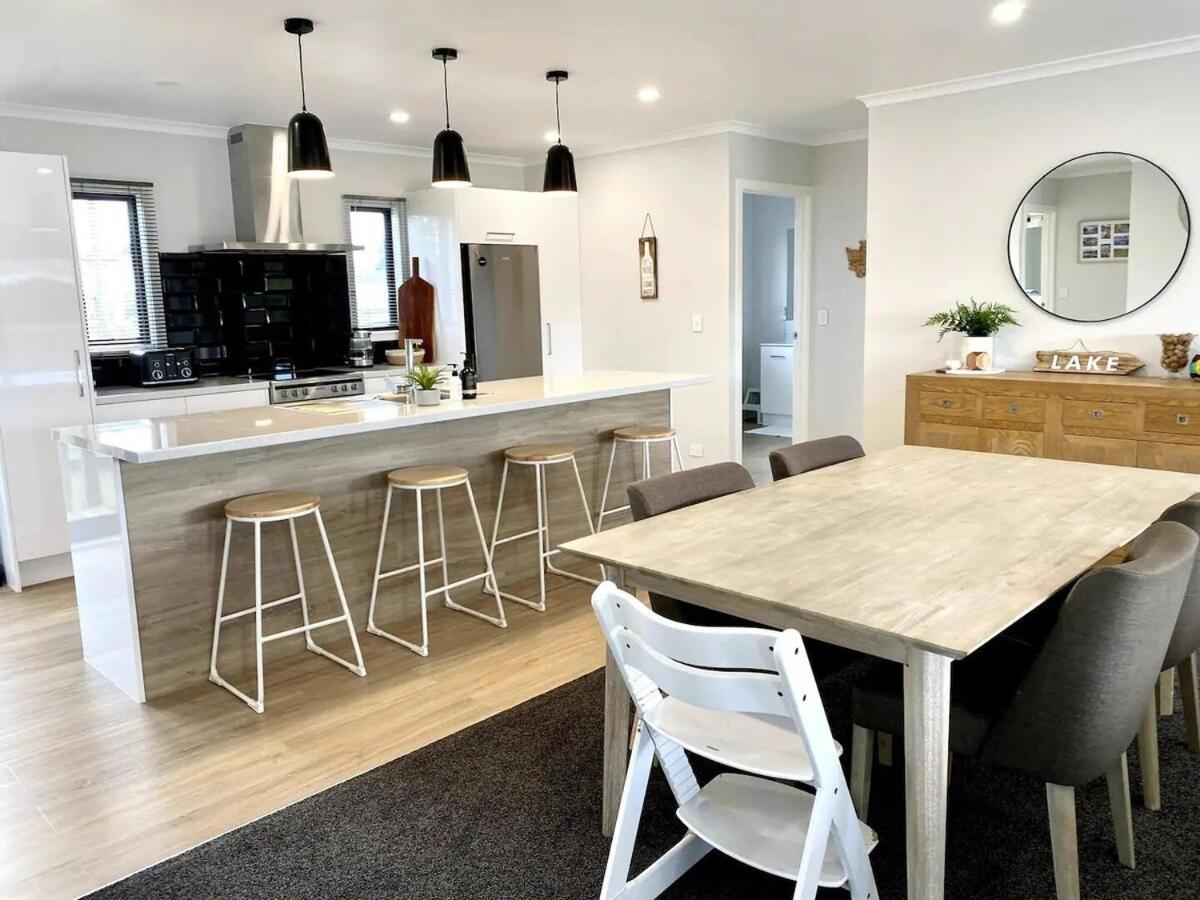 Beautiful Home In Mangakino Εξωτερικό φωτογραφία